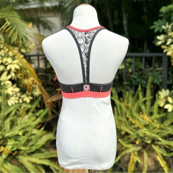 Athleta Torpedo Bikini Top - Picture 8 of 11